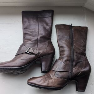 Brown Born Crown W61371 calf high heeled boots with zipper and buckle